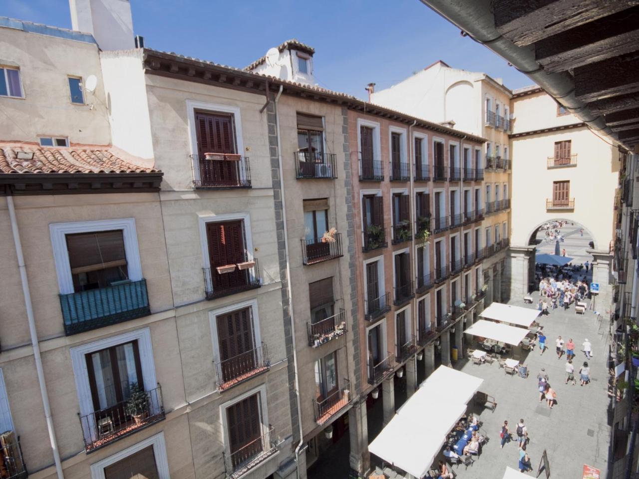 Deluxe En Plaza Mayor Мадрид Екстер'єр фото